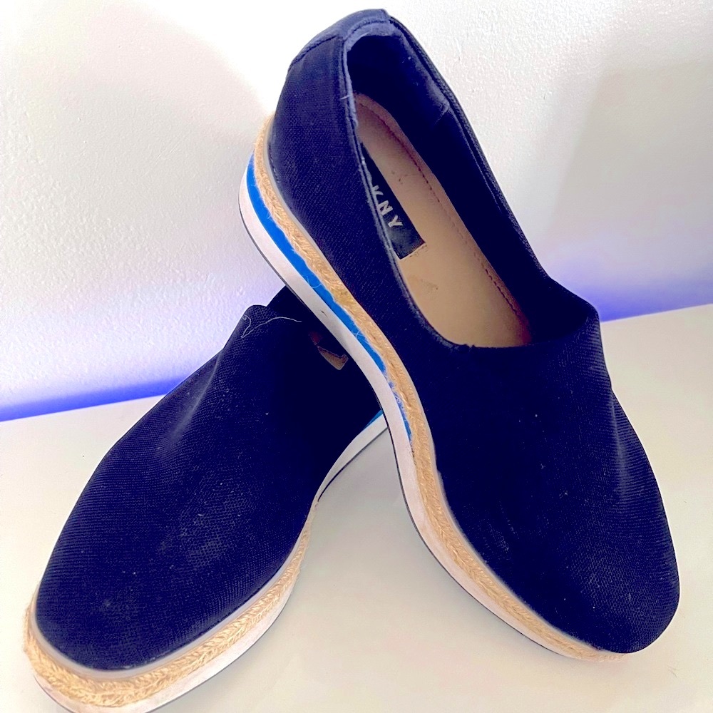 Donna Karan Dark Blue platform Espadrille in 8 1/2
